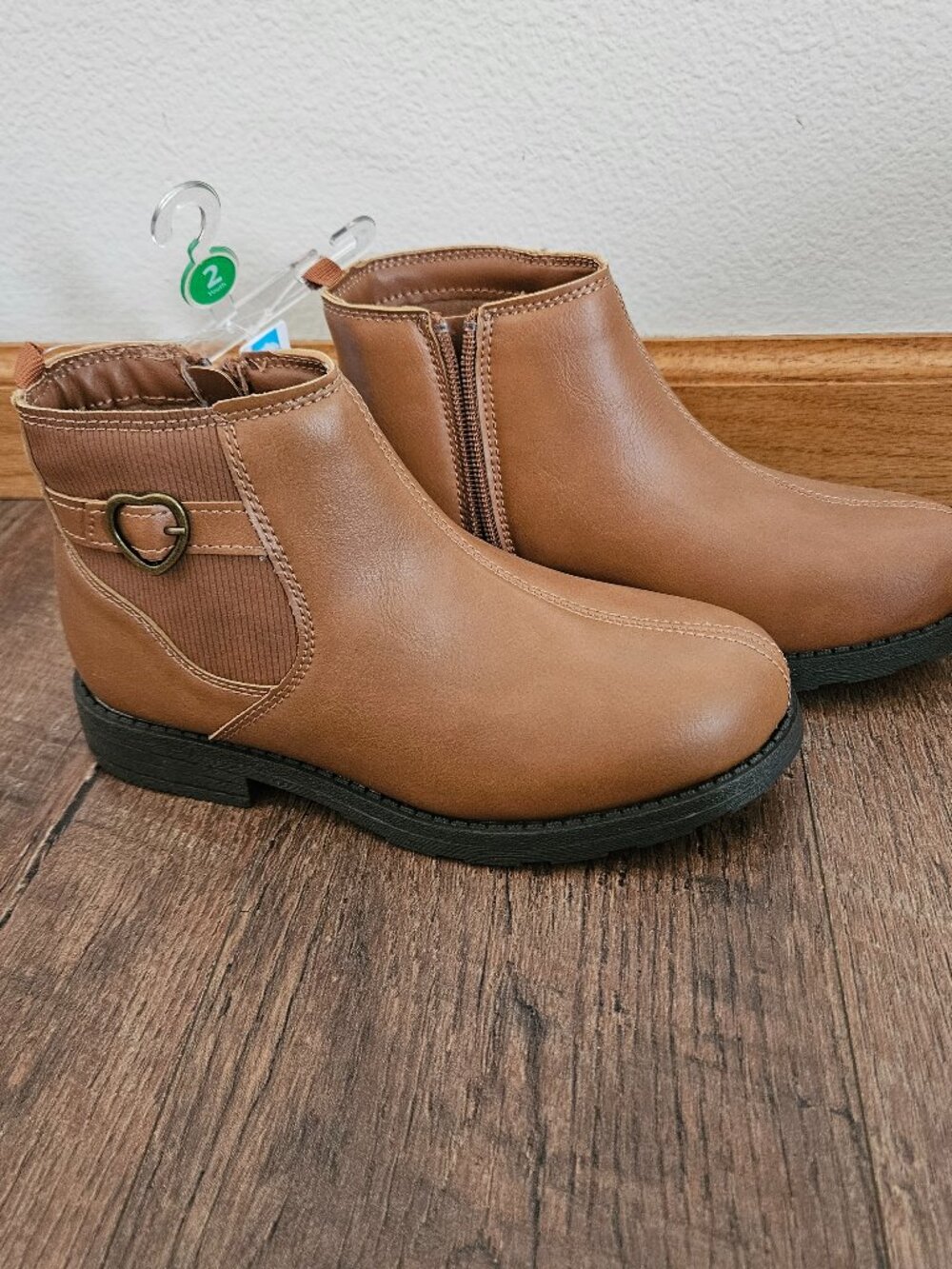 NEW Girls Carters Ankle Boots Size 2